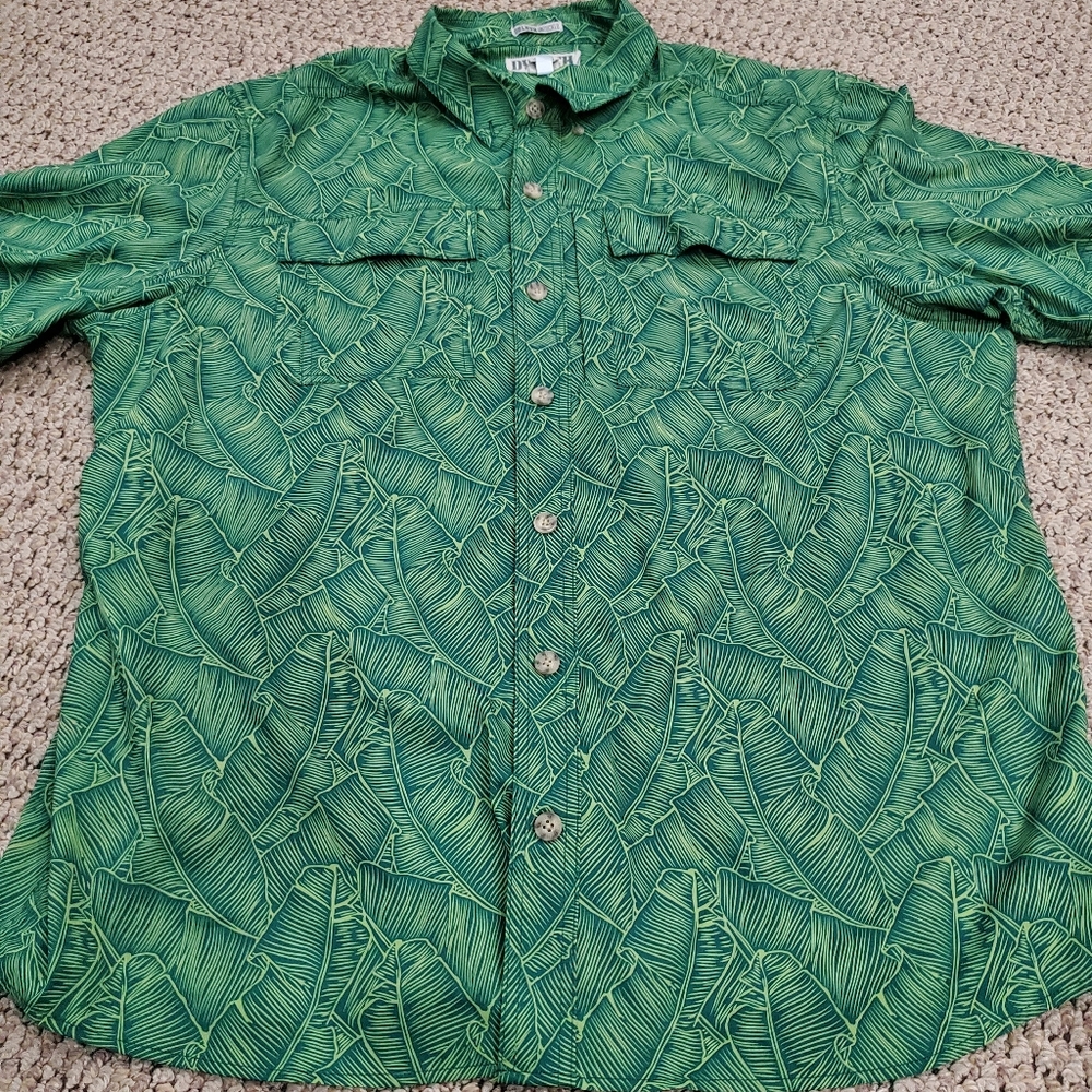 Mens Duluth untucked button up